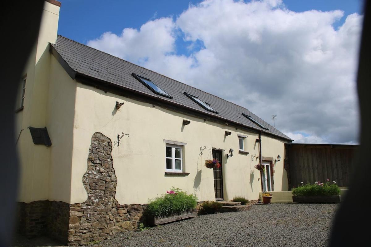 Award Winning Lower Whitsleigh Farm Cottage Roborough ภายนอก รูปภาพ